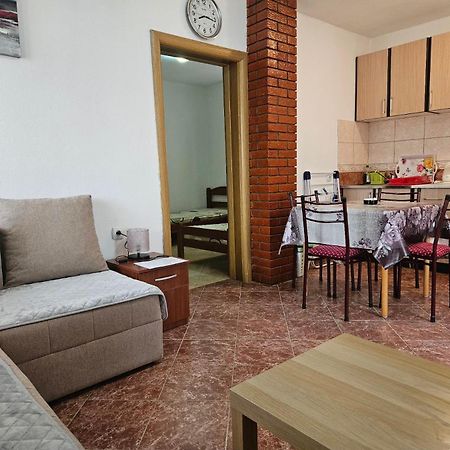 Apartmani Vujicic Bar Chambre photo